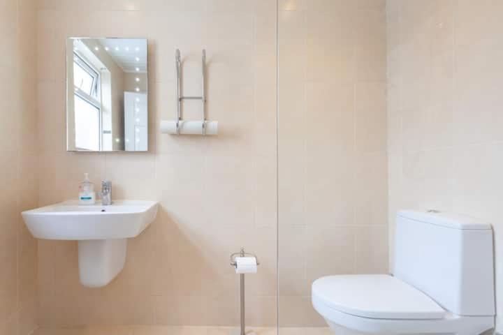 Charming Cottage 4 Bedroom Acton  Εξωτερικό φωτογραφία